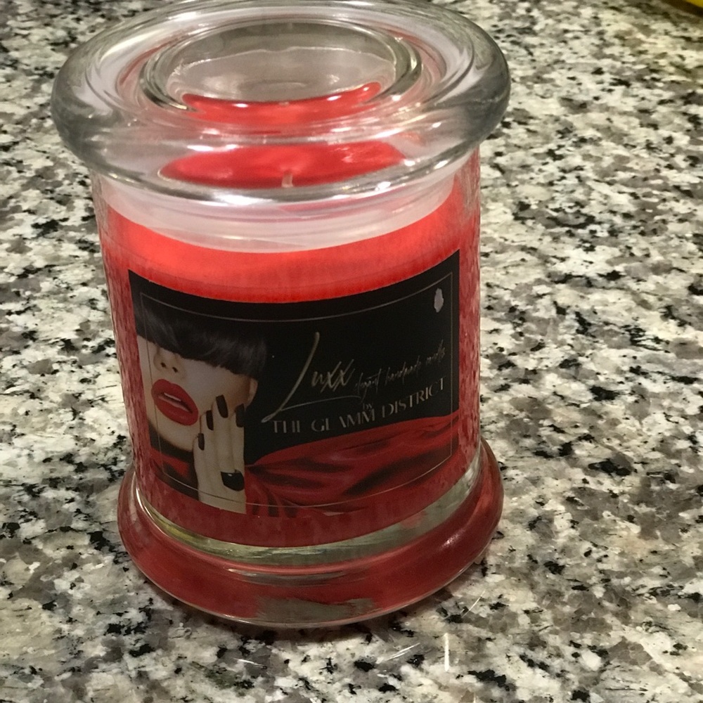 Hand poured soy waxed candle